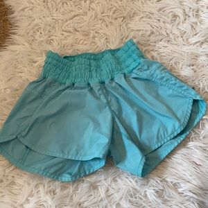 Lululemon Tracker Short V